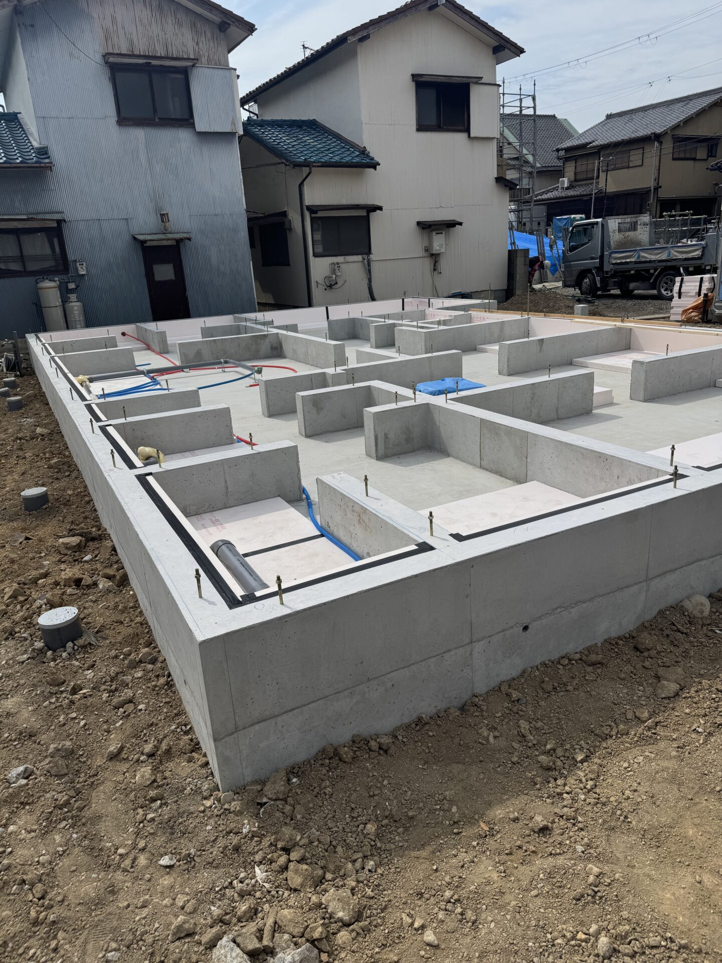 基礎工事　２軒