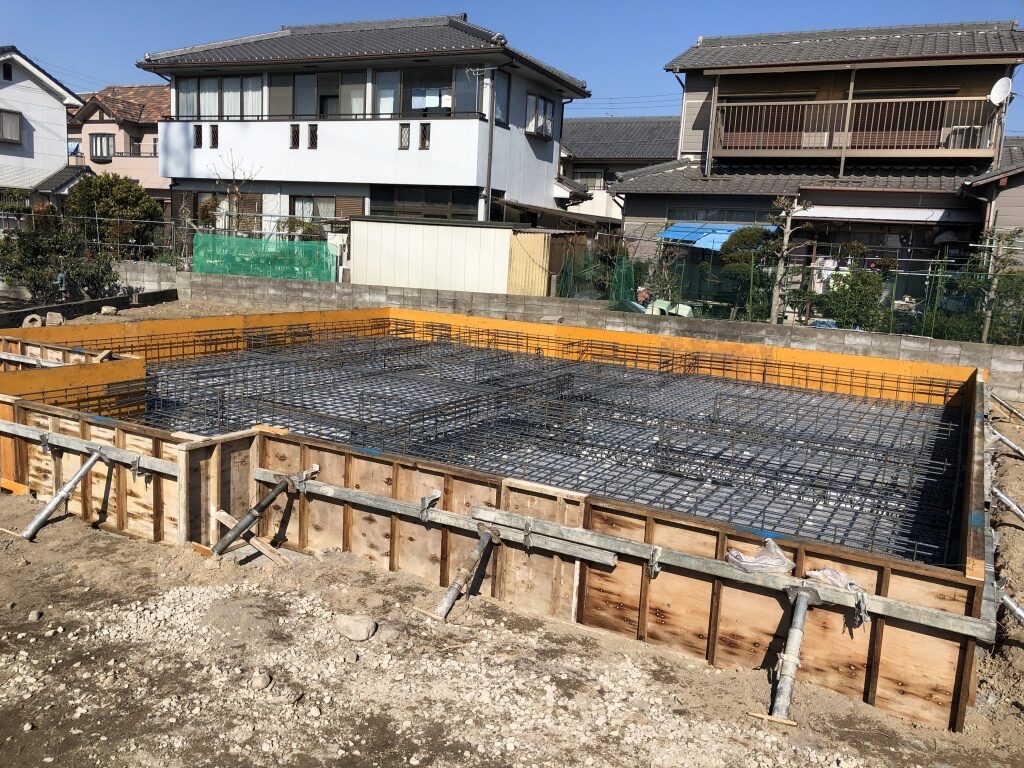 大津区の新築現場の基礎配筋工事